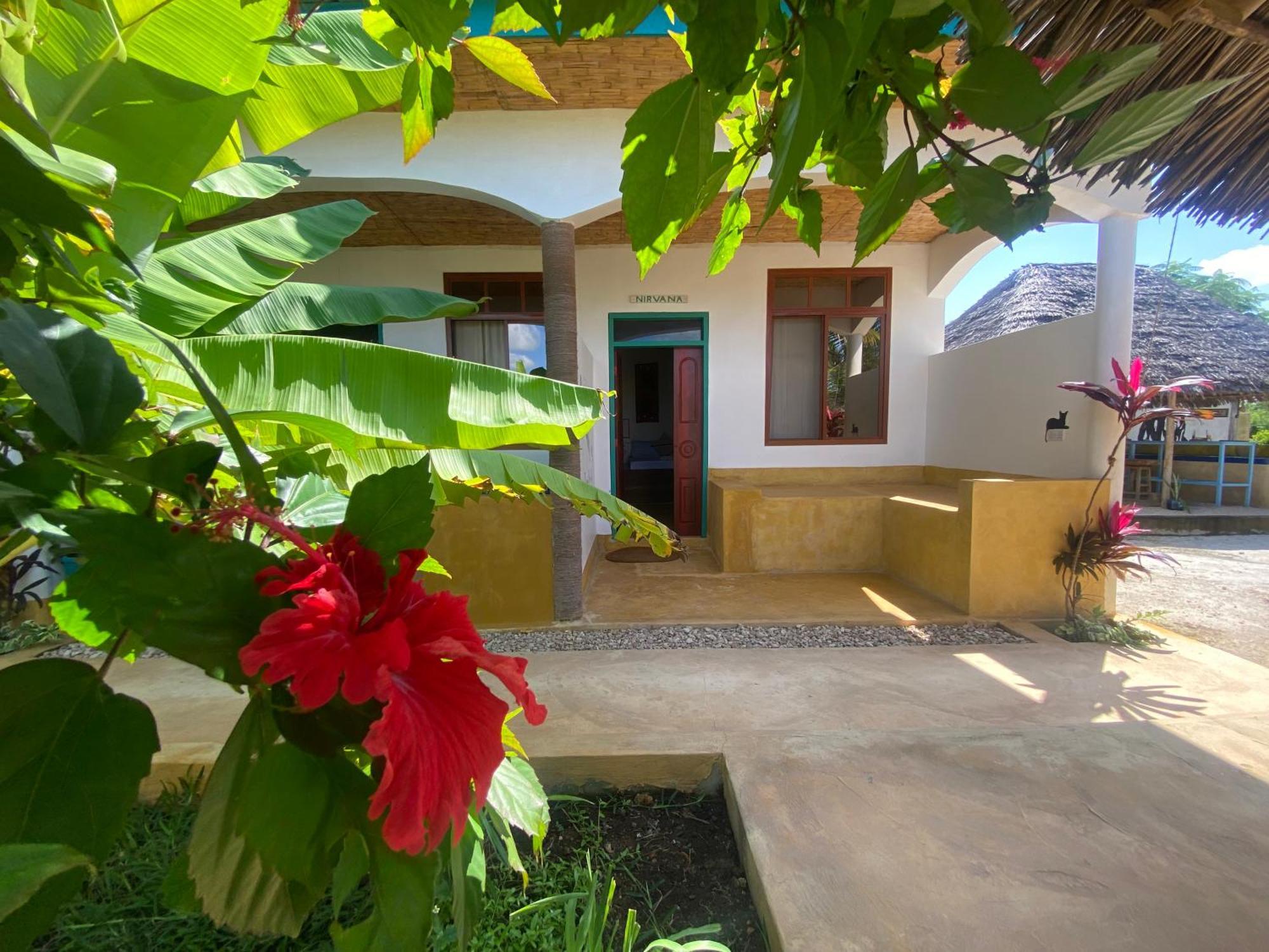 Shanti Yoga & Restaurant * Kibigija